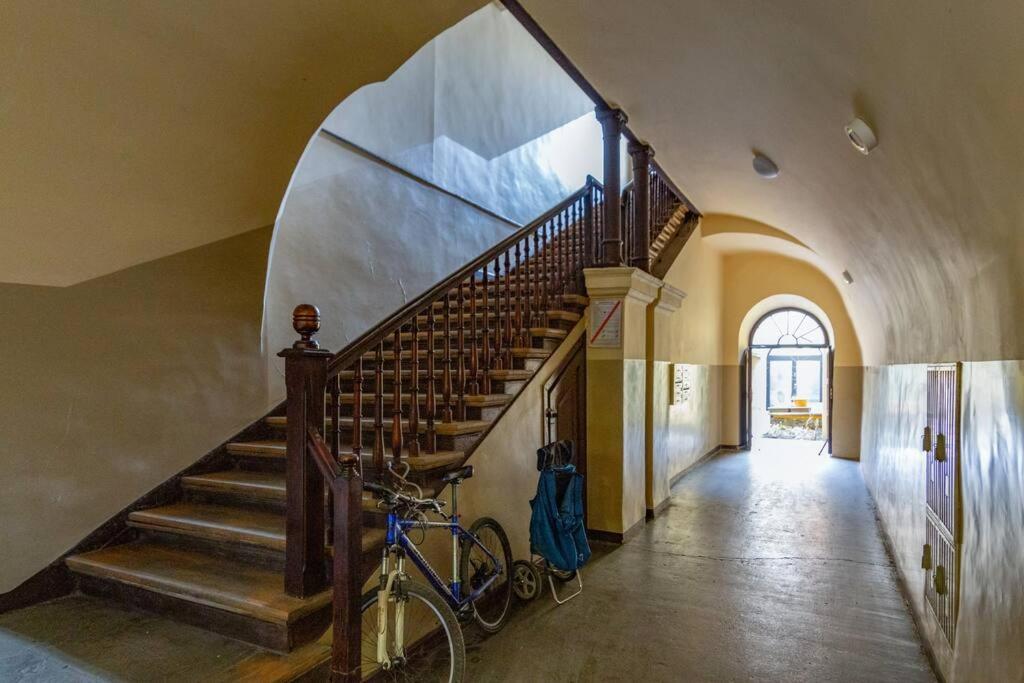 Essence Cracow Golden Location! Appartamento