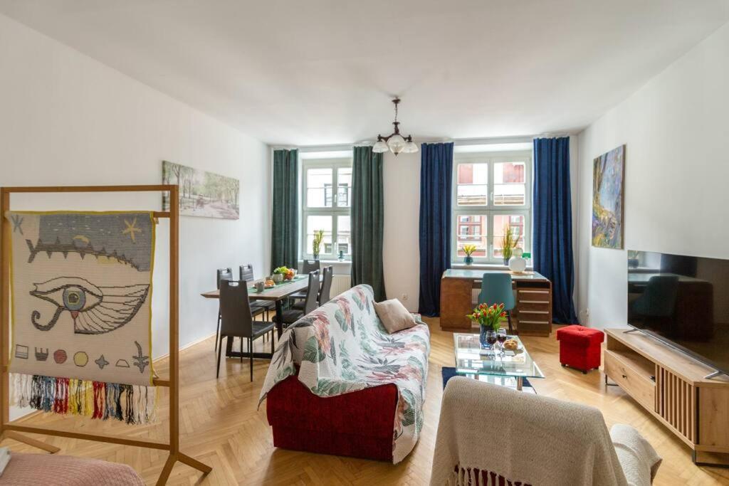 Essence Cracow Golden Location! Appartamento *