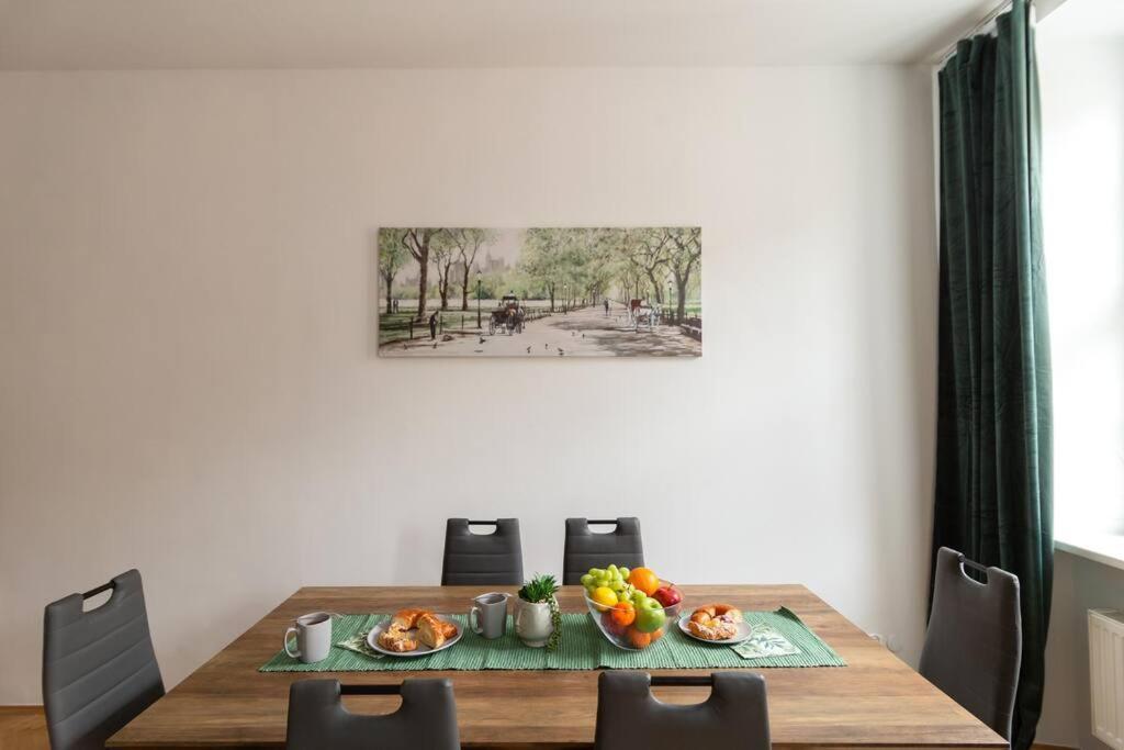 Essence Cracow Golden Location! Appartamento *